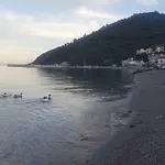 Antony's Sea View Tirós