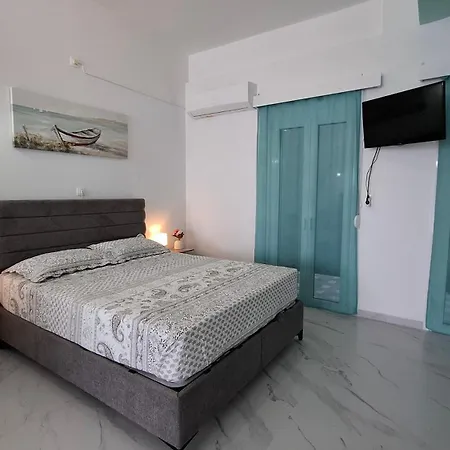 Antony's Sea View Tiros