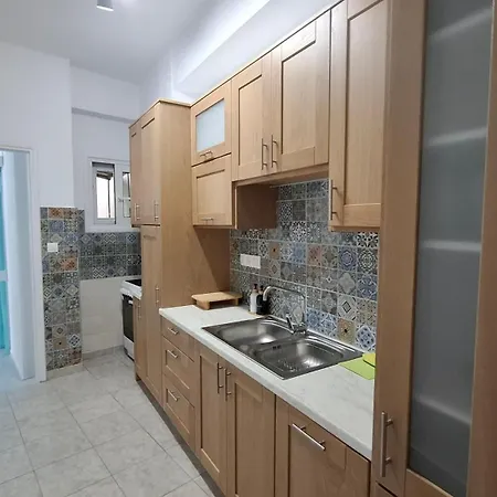 Antony's Sea View Tatil Evi Tirós